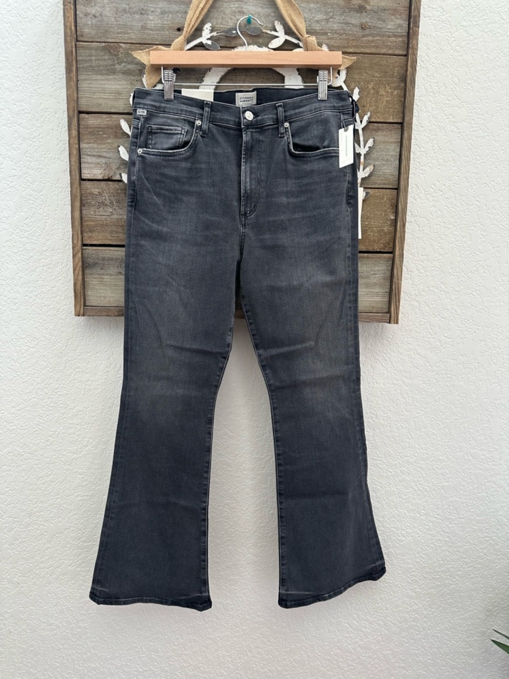Citizens of Humanity Lilah from Anthropologie  Charcoal Wash Flared Jeans 32 NWT